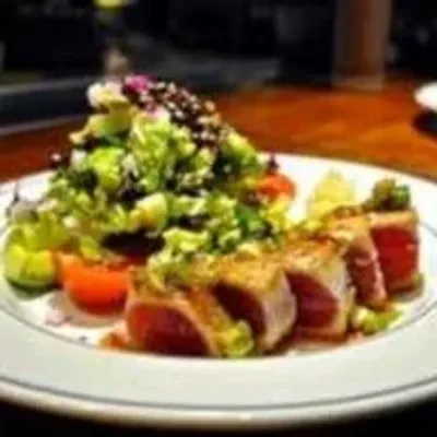 AHI TUNA SALAD